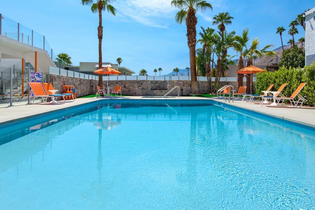 Hotel The Twist Palm Springs Esterno foto