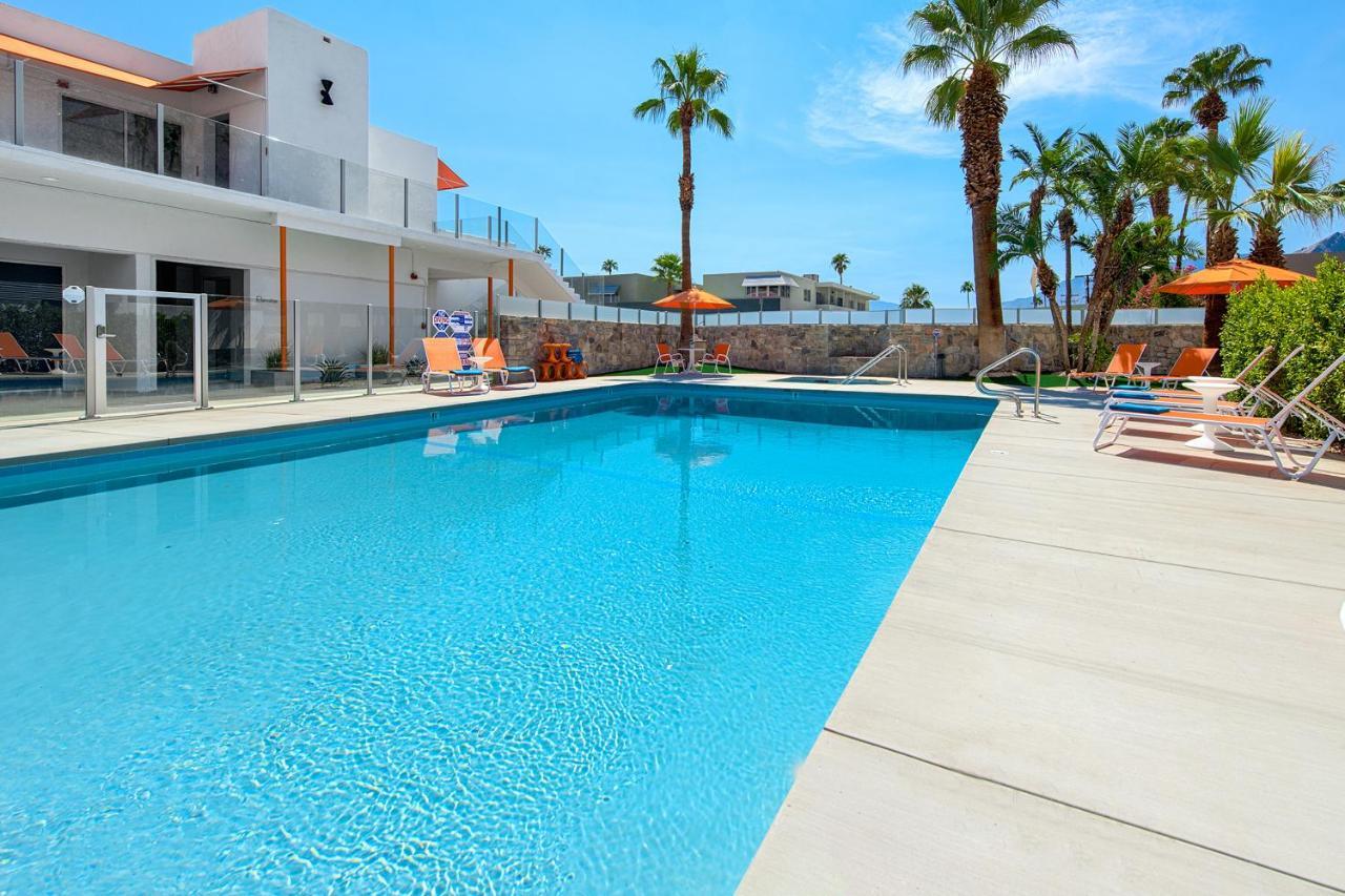 Hotel The Twist Palm Springs Esterno foto